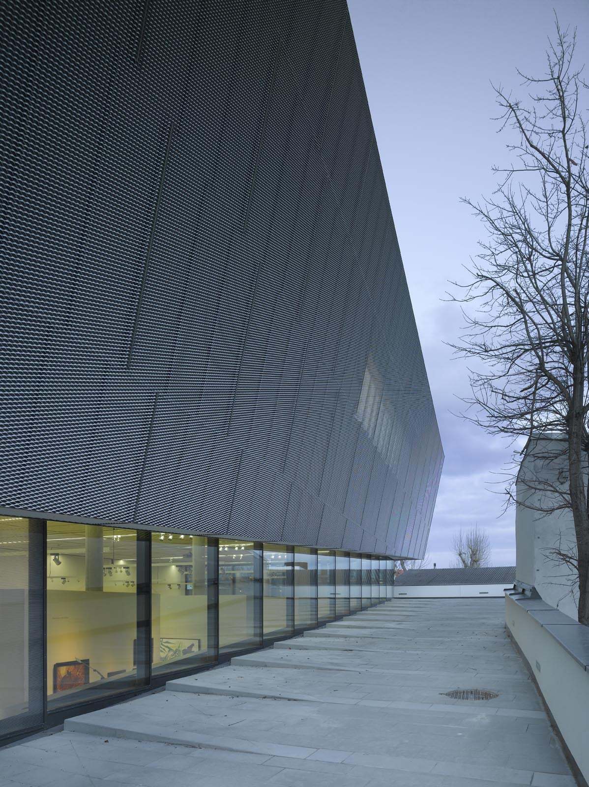Kultur Kongress Zentrum 13