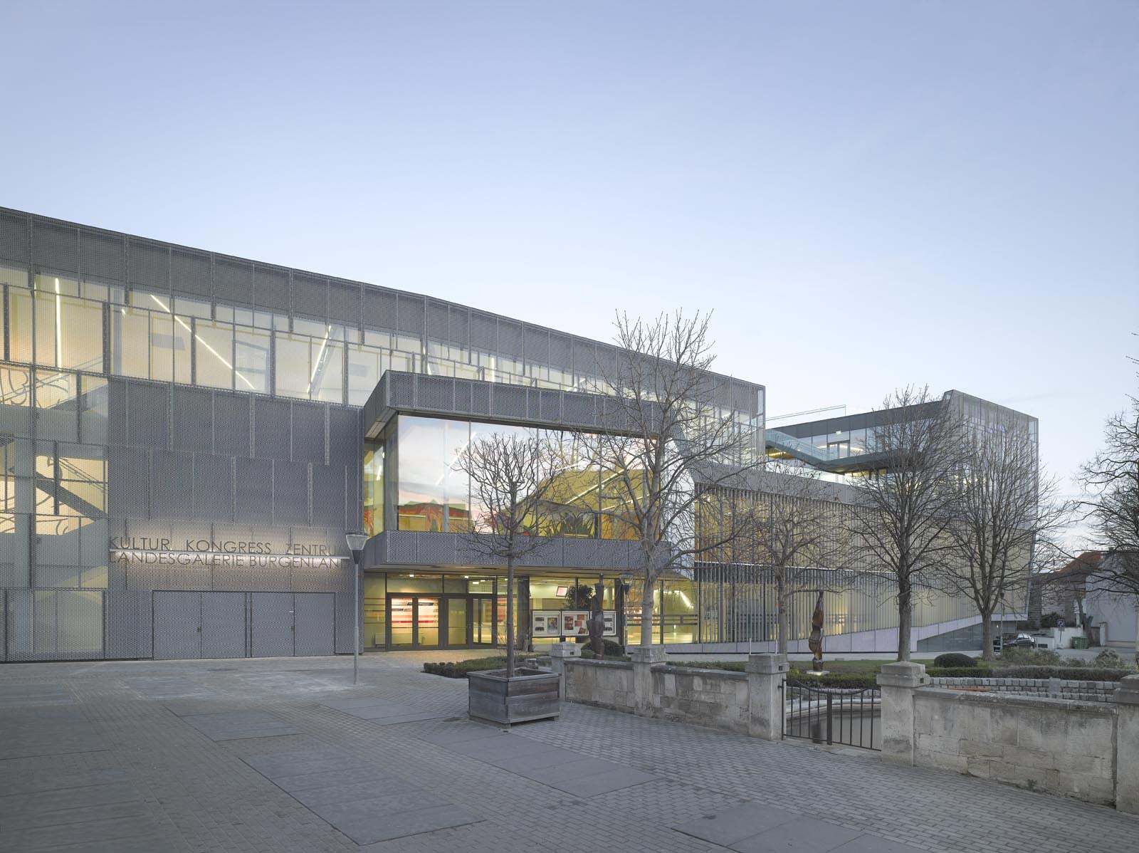 Kultur Kongress Zentrum 26